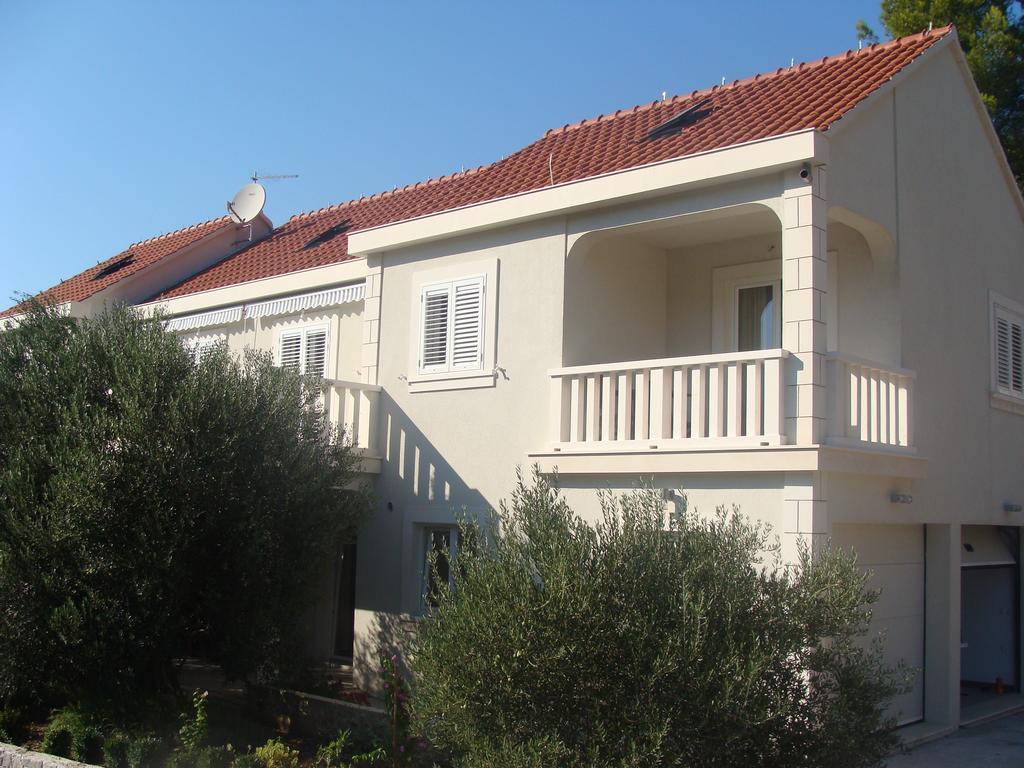 Apartments Valeria Zrnovo Bilik gambar